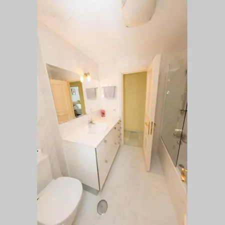 Penthouse With Private Pool, Hot Tub Jacuzzi With Sea Views And Chill-out Zone, Close To The Sea Lägenhet *