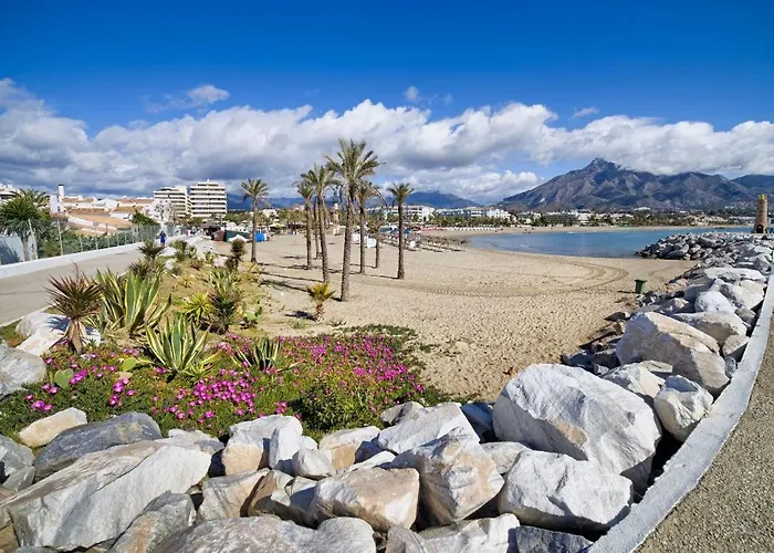 Apartment Penthouse With Private Pool, Hot Tub Jacuzzi With Sea Views And Chill-out Zone, Close To The Sea