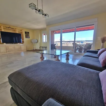 Penthouse With Private Pool, Hot Tub Jacuzzi With Sea Views And Chill-out Zone, Close To The Sea