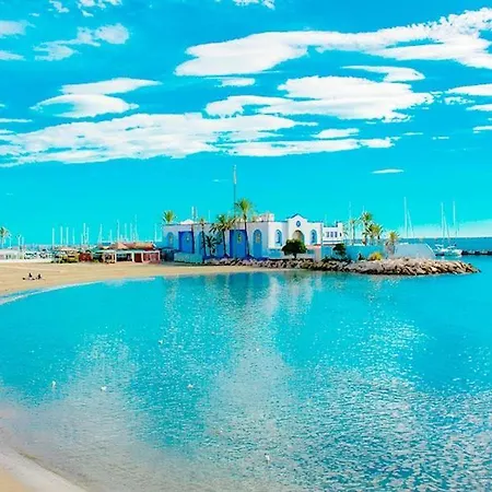 Penthouse With Private Pool, Hot Tub Jacuzzi With Sea Views And Chill-out Zone, Close To The Sea アパート マルベーリャ