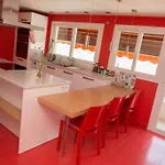 아파트 Penthouse With Private Pool, Hot Tub Jacuzzi With Sea Views And Chill-out Zone, Close To The Sea