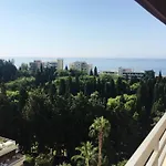아파트 Penthouse With Private Pool, Hot Tub Jacuzzi With Sea Views And Chill-out Zone, Close To The Sea 마르베야
