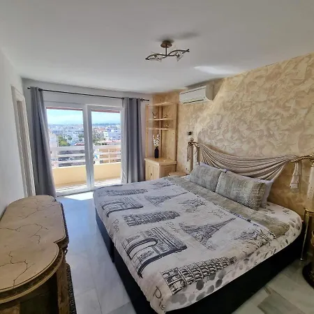 Penthouse With Private Pool, Hot Tub Jacuzzi With Sea Views And Chill-out Zone, Close To The Sea